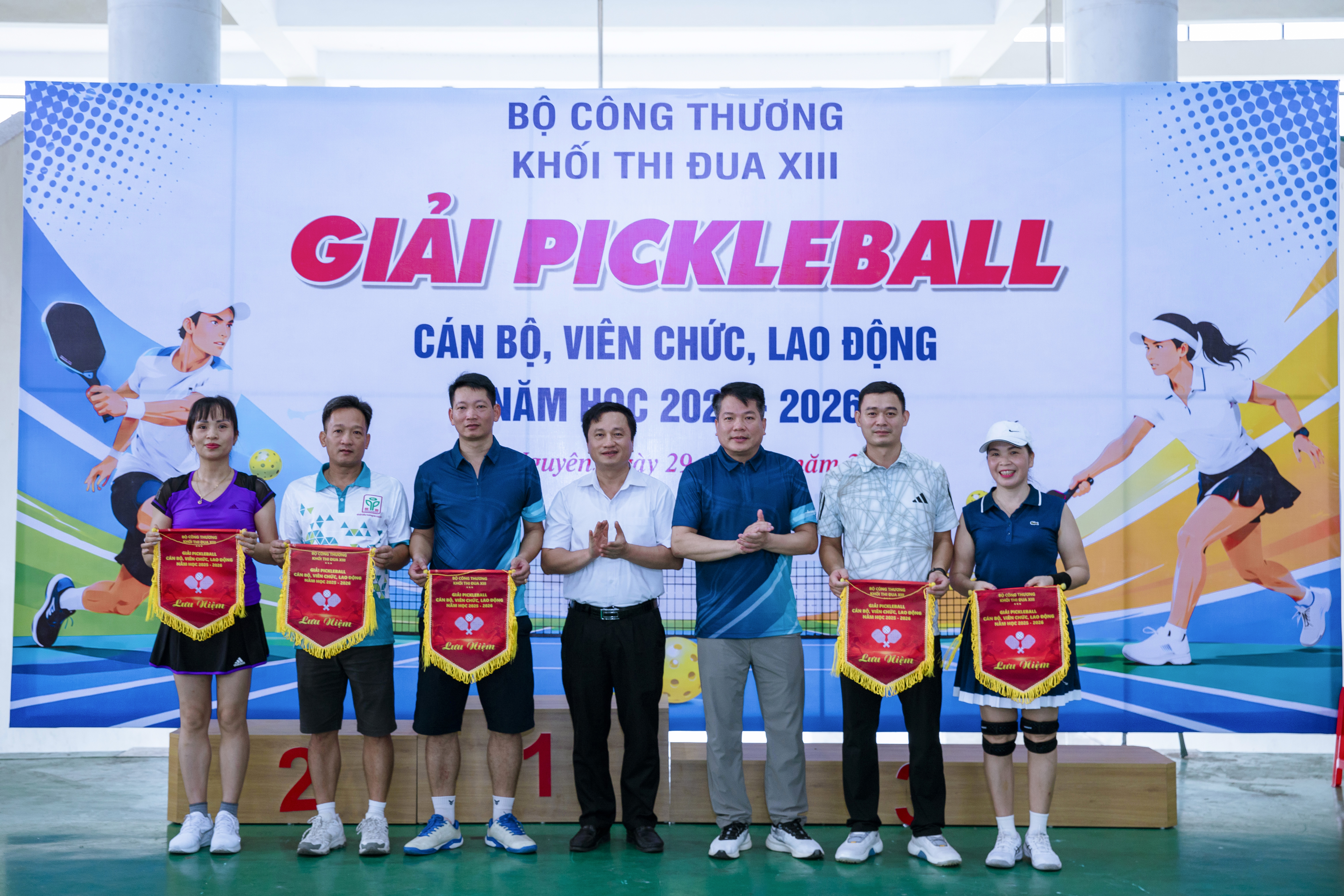 KHAI MẠC GIẢI PICKLEBALL VIÊN CHỨC, NGƯỜI LAO ĐỘNG CÁC TRƯỜNG THUỘC KHỐI THI ĐUA XIII